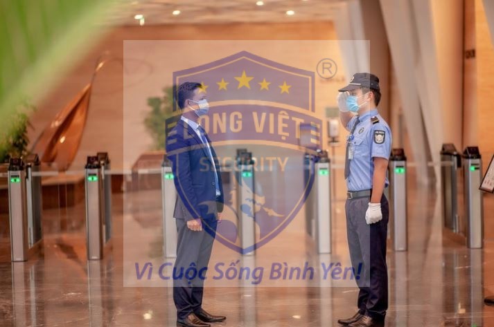 Sảnh chính, khu vực lễ tân