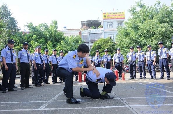 Nhân viên bảo vệ phải được huấn luyện kỹ năng phòng vệ một cách bài bản