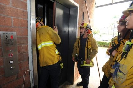 Cứu hộ thang máy là gì?