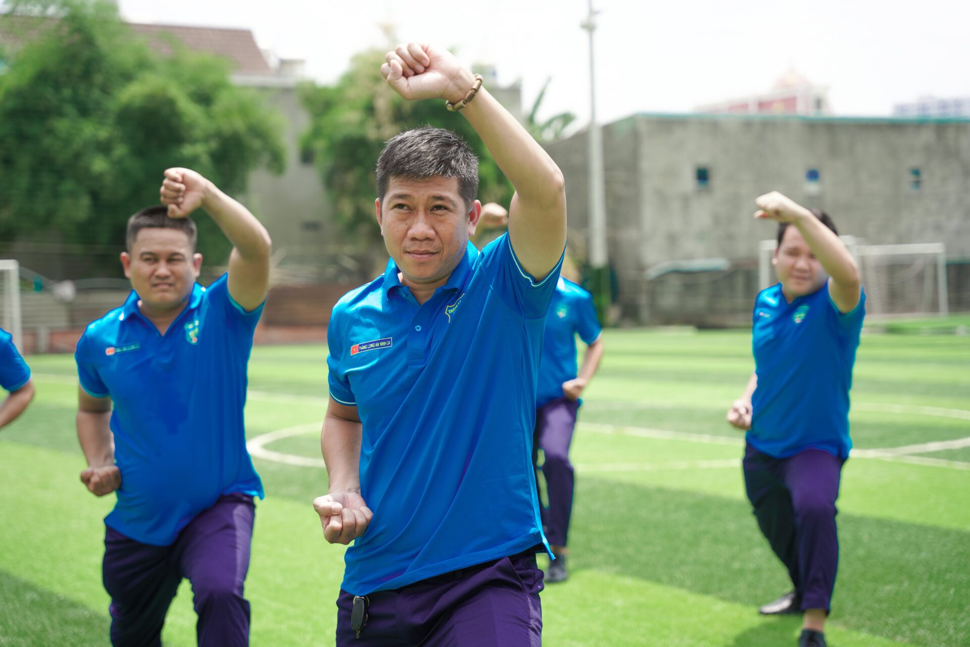 Đào tạo chuyên môn nghiệp vụ cho nhân viên