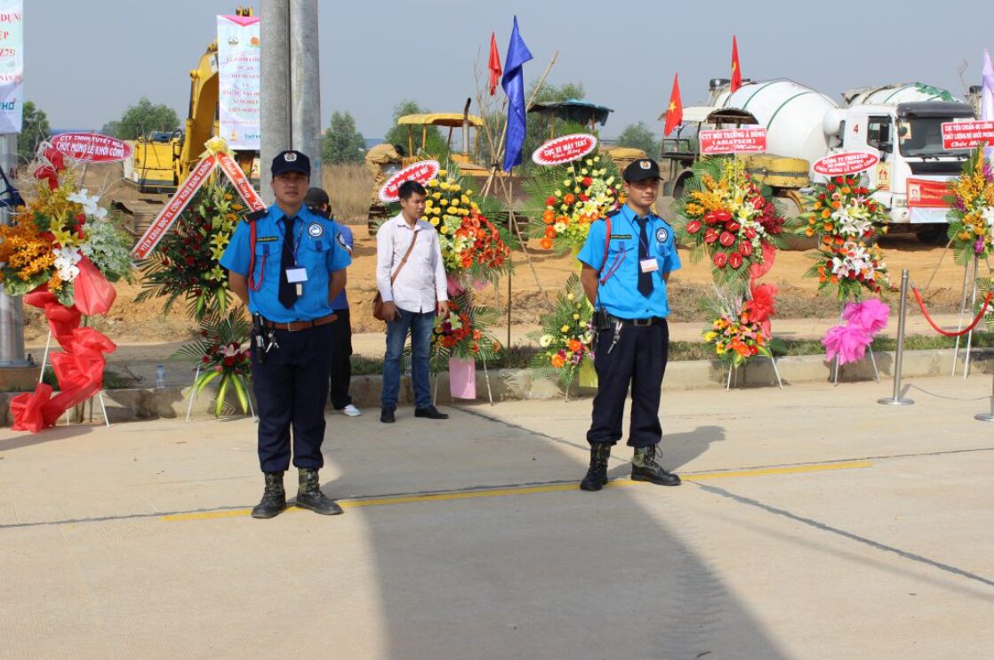Những điểm quan trọng khi thuê bảo vệ tại Huyện Tân Hưng